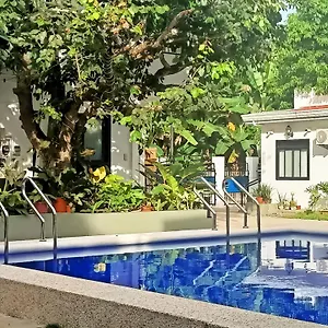 Alona Whitehouses 4* Panglao-stad